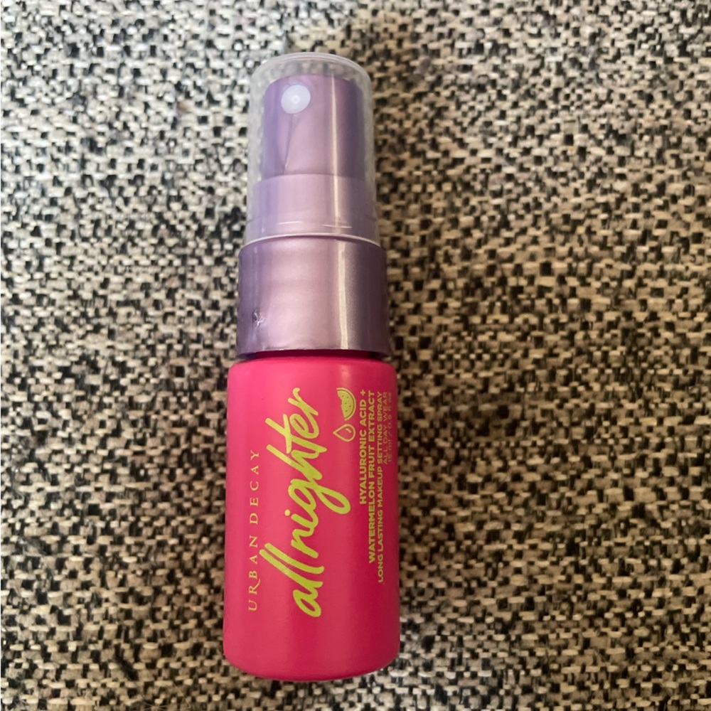 5 for $25! Urban Decay All Nighter Hyaluronic Acid Setting Spray